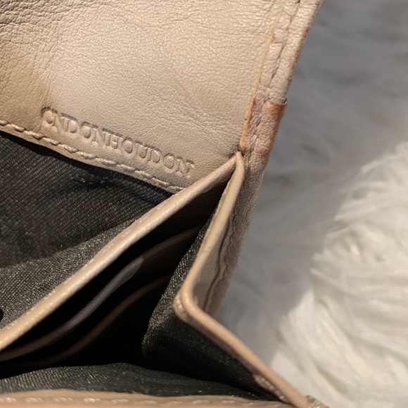 BURBERRY long continental wallet leather trim snap closure women’s - Picture 11 of 15